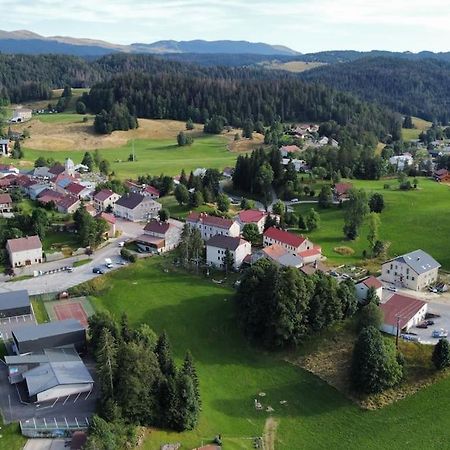 Chic & Champetre Au Coeur Du Haut-Jura Lamoura Esterno foto