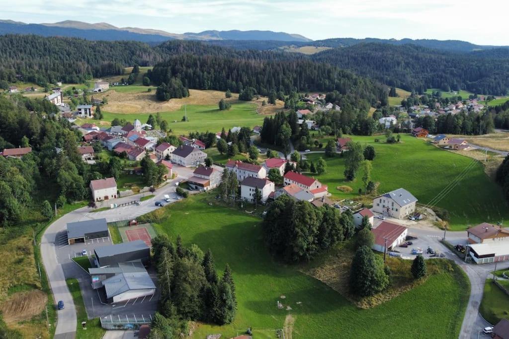 Chic & Champetre Au Coeur Du Haut-Jura Lamoura Esterno foto